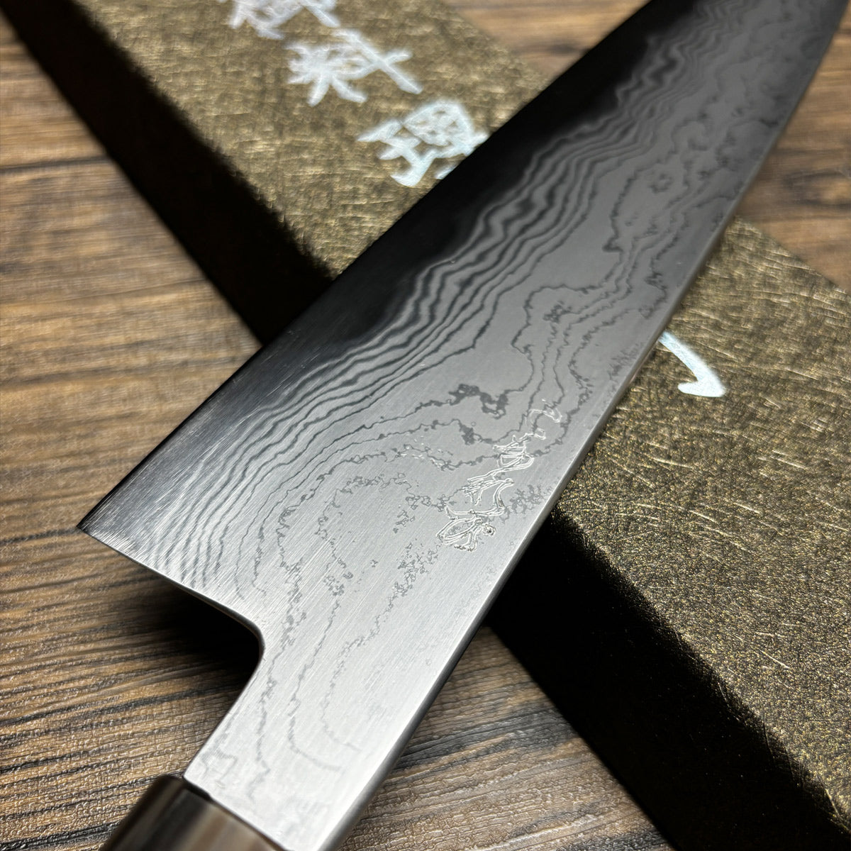 made in Japan Hatsukokoro damascus chef's gyuto knife blade 240mm  Blue Steel #1 Double edged desert ironwood kitchen knife