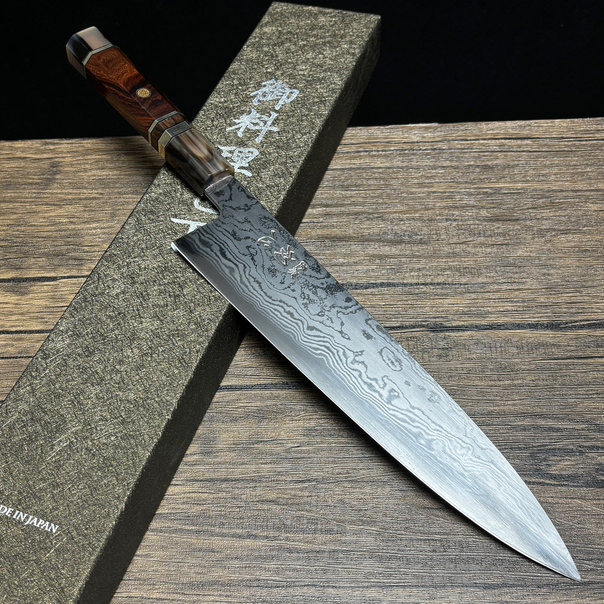 made in Japan Hatsukokoro damascus chef's gyuto knife blade 240mm  Blue Steel #1 Double edged desert ironwood kitchen knife