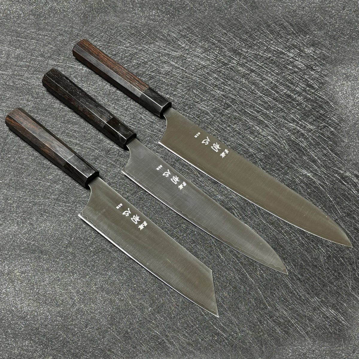 japan-origin  Hatsukokoro chef knife 210/240mm gyutoknife  stainless steel clad with super blue steel   sujihiki Bunka  knife