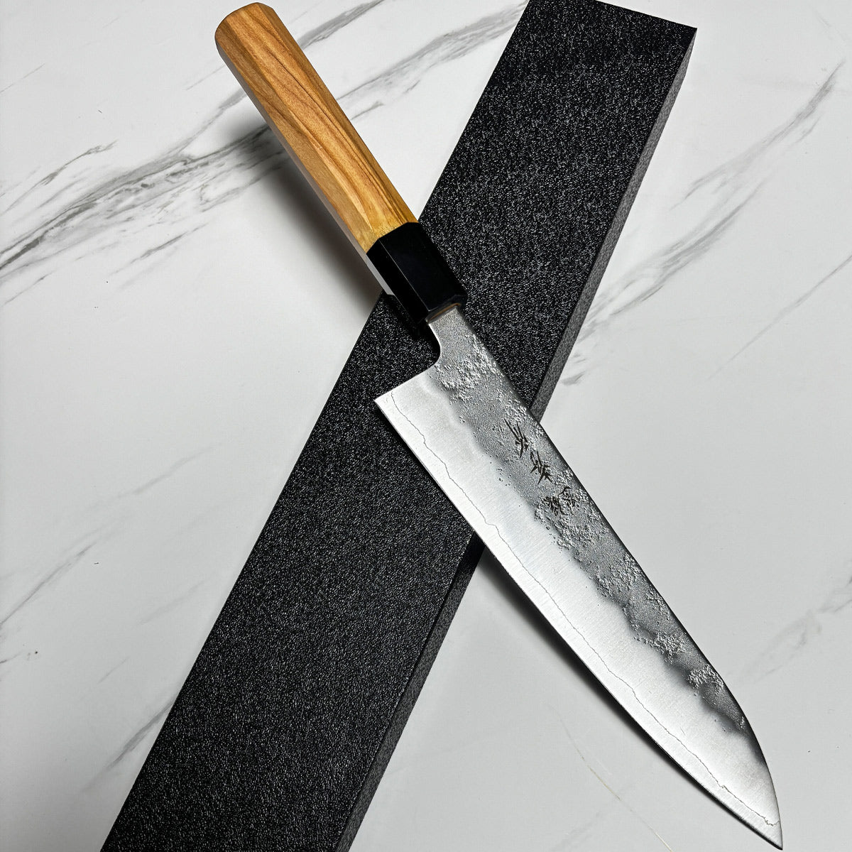 Japanese SAKAI TAKAYUKI Tsuchime gyuto knife 210mm Silver paper [Gingami] No.3 Stainless Steel kitchen knife Blade Edge : Double edged (50/50 balanced, available for both left and right-handed)